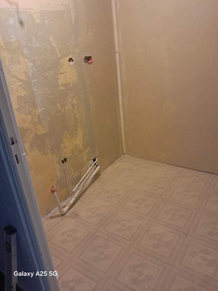 d87b23e7 10f3 492e b2fb 4bfb4bf6f76d